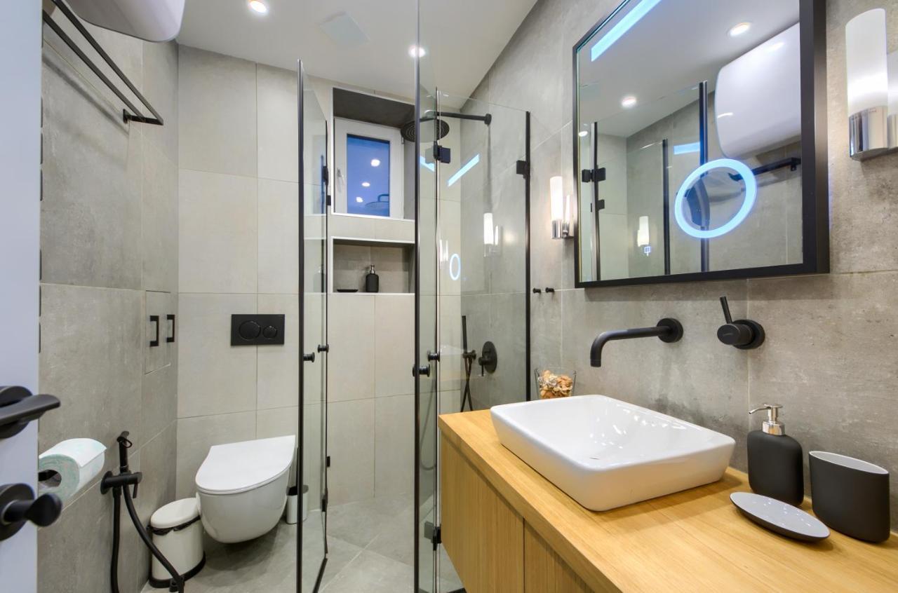 Premium Apartments Lovely 2Bd Near The Parliament Sofia Exterior photo